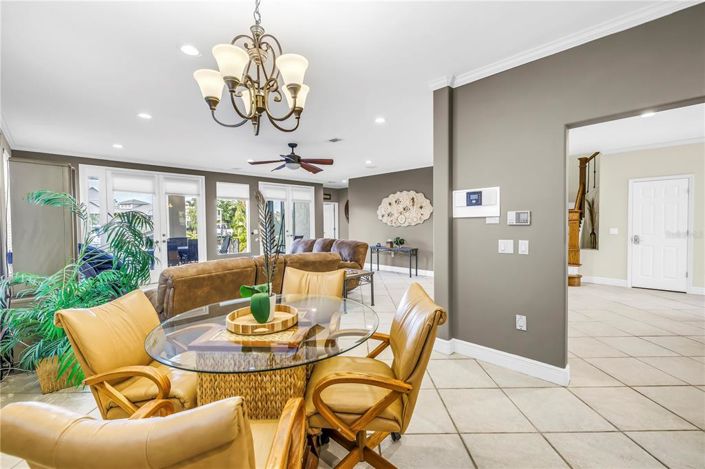 Image No.19-5 Bed Property for sale