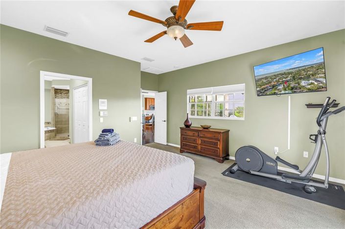 Image No.59-5 Bed Property for sale