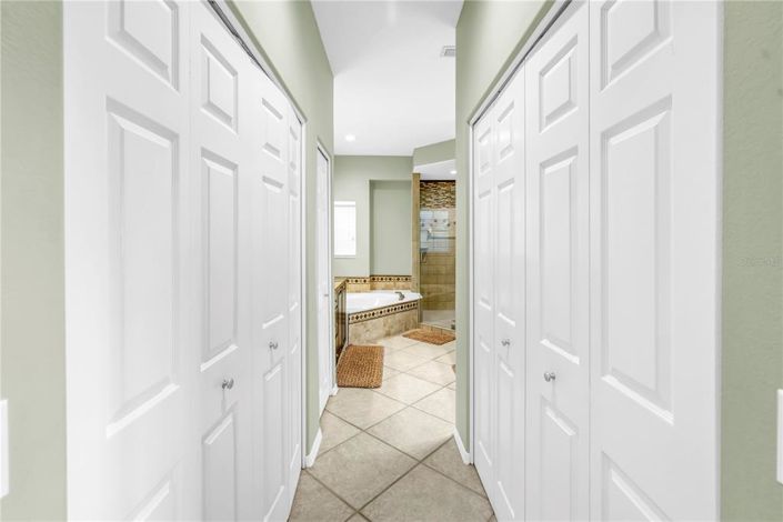 Image No.60-5 Bed Property for sale