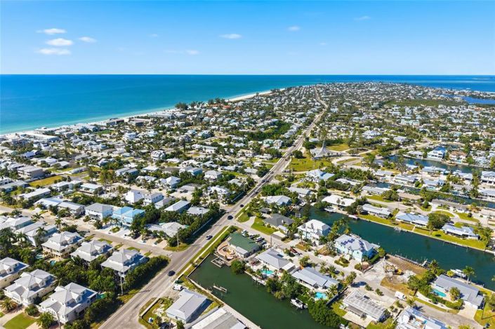 Image No.47-3 Bed Property for sale