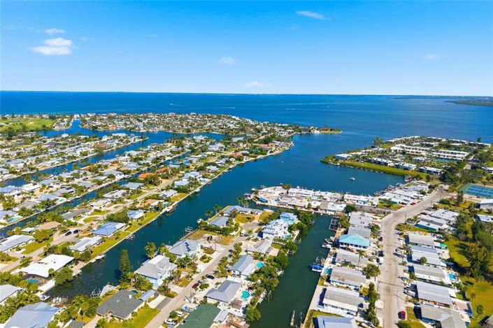 Image No.48-3 Bed Property for sale