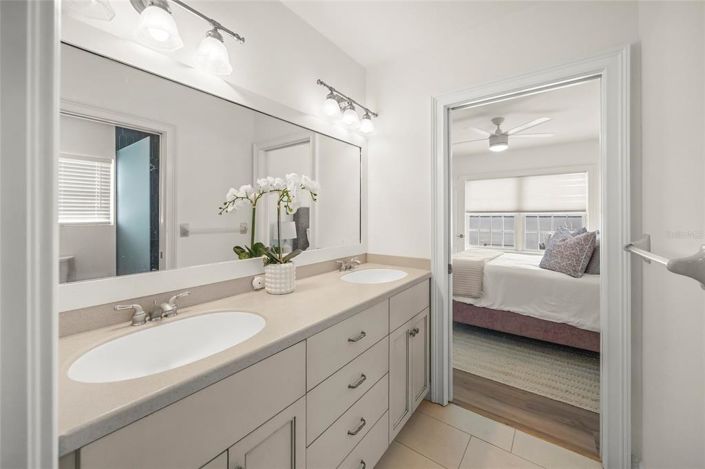 Image No.35-3 Bed Property for sale