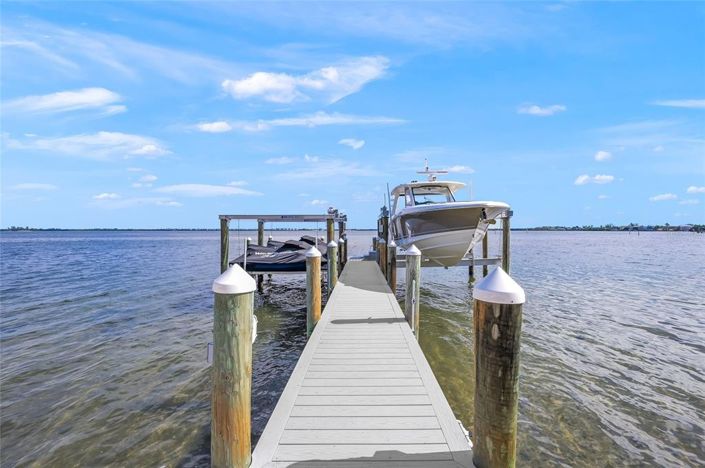 Image No.42-3 Bed Property for sale