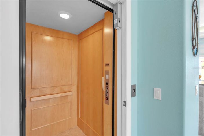 Image No.22-3 Bed Property for sale