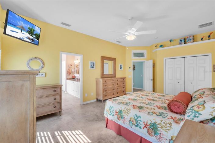 Image No.30-3 Bed Property for sale