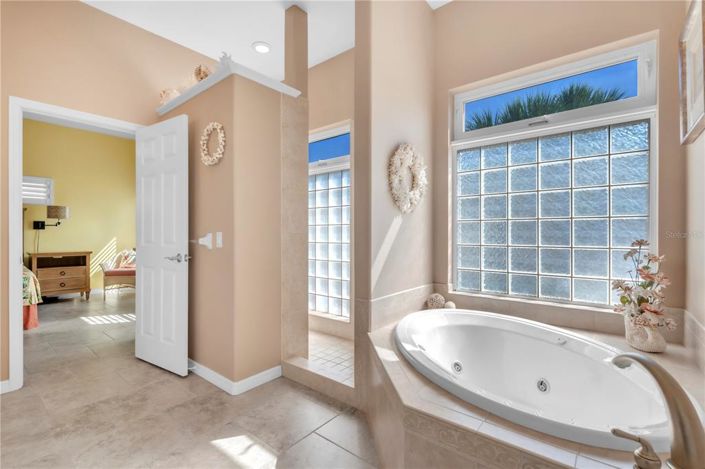 Image No.33-3 Bed Property for sale