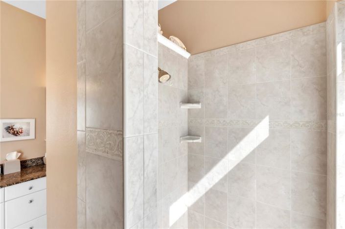 Image No.36-3 Bed Property for sale