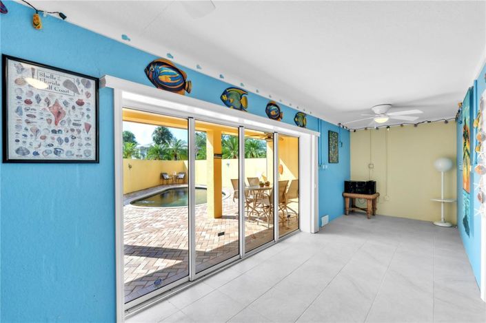 Image No.44-3 Bed Property for sale