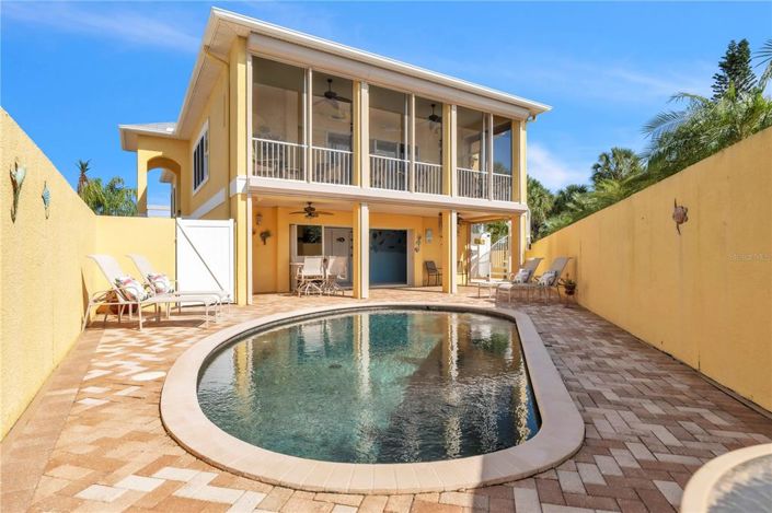 Image No.48-3 Bed Property for sale