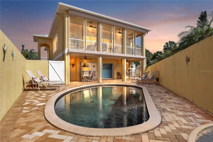 Image No.49-3 Bed Property for sale