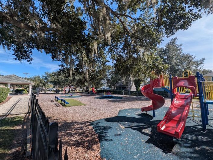 Image No.23-3 Bed Property for sale