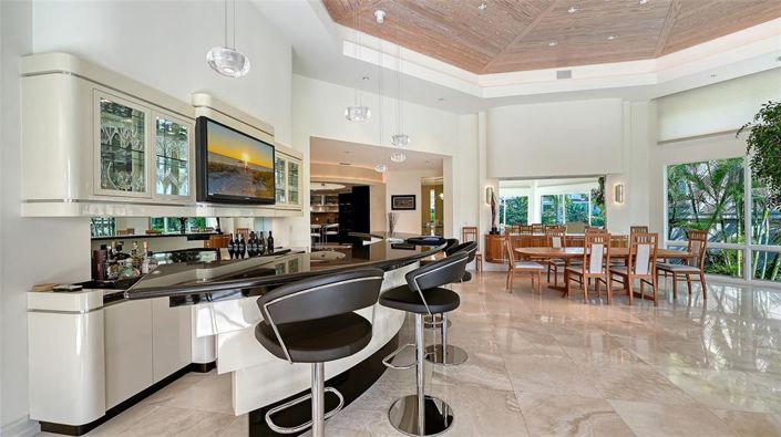 Image No.14-4 Bed Property for sale