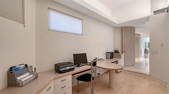 Image No.29-4 Bed Property for sale