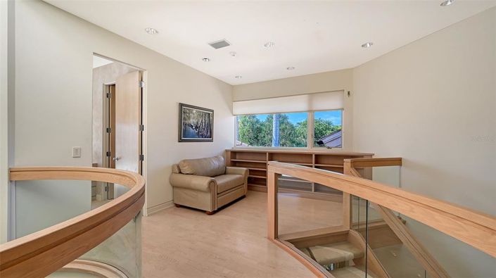 Image No.38-4 Bed Property for sale