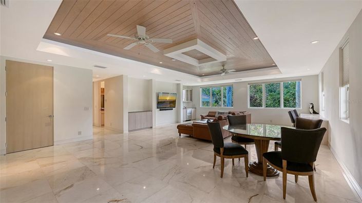 Image No.49-4 Bed Property for sale