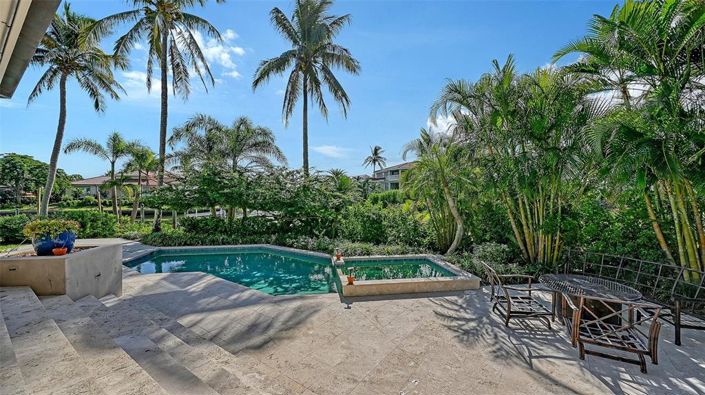 Image No.64-4 Bed Property for sale