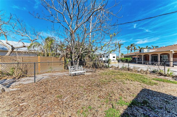 Image No.33-2 Bed Property for sale