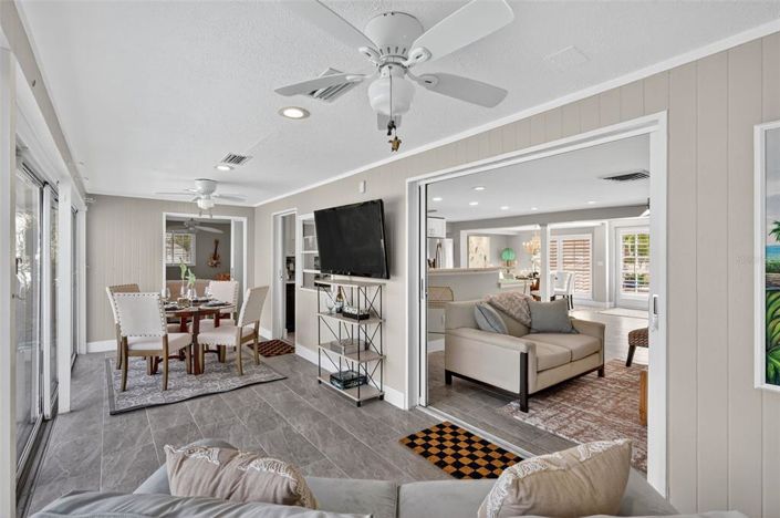 Image No.22-3 Bed Property for sale