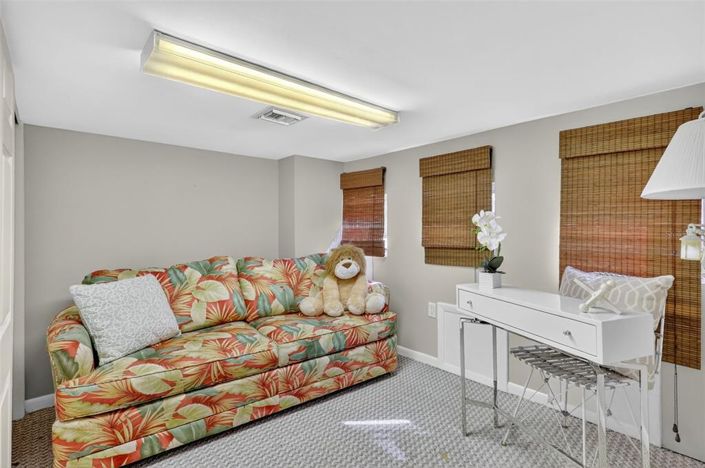 Image No.29-3 Bed Property for sale