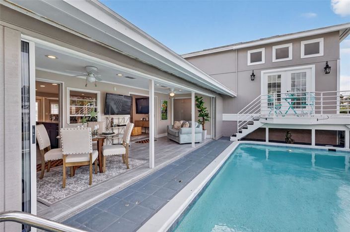 Image No.42-3 Bed Property for sale