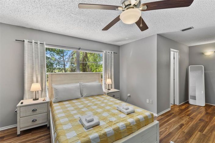 Image No.16-3 Bed Property for sale