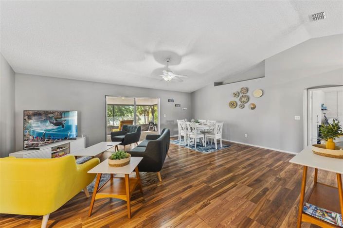 Image No.5-3 Bed Property for sale