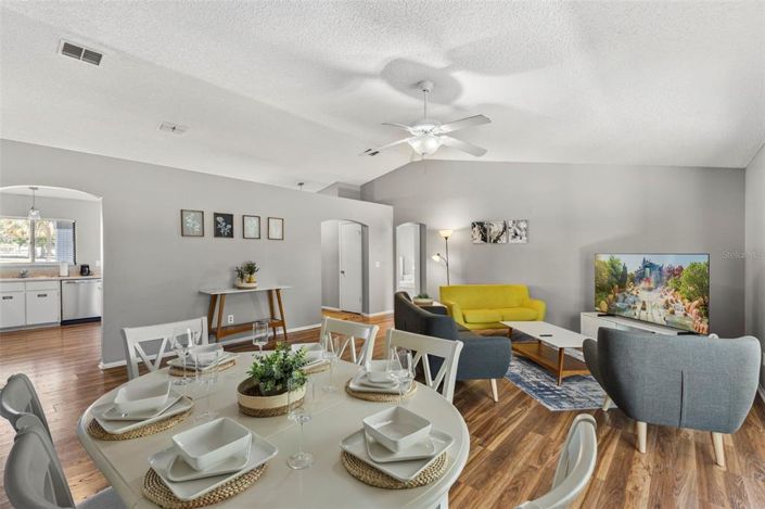 Image No.7-3 Bed Property for sale