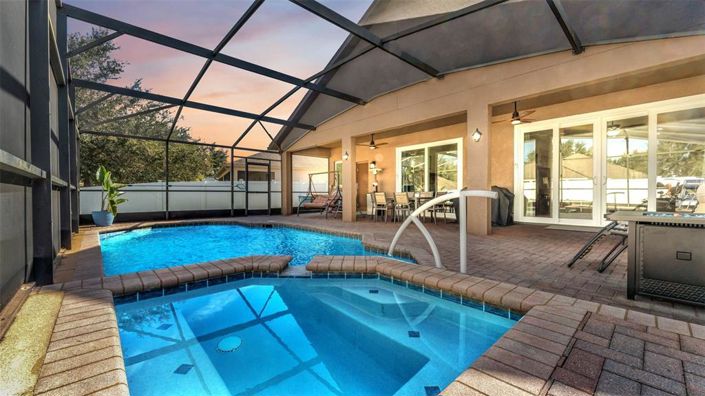 Image No.2-4 Bed Property for sale