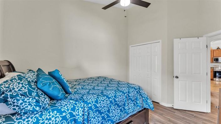 Image No.25-4 Bed Property for sale