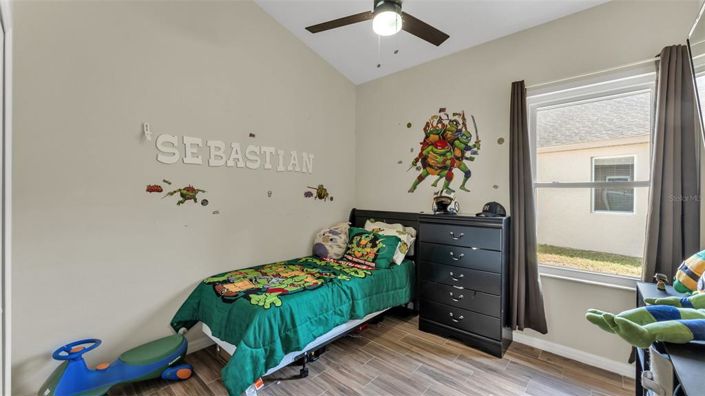 Image No.28-4 Bed Property for sale