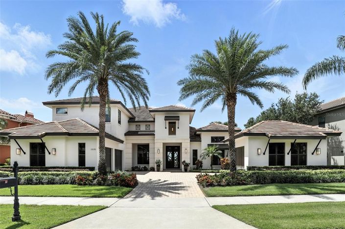 Image No.3-6 Bed Property for sale