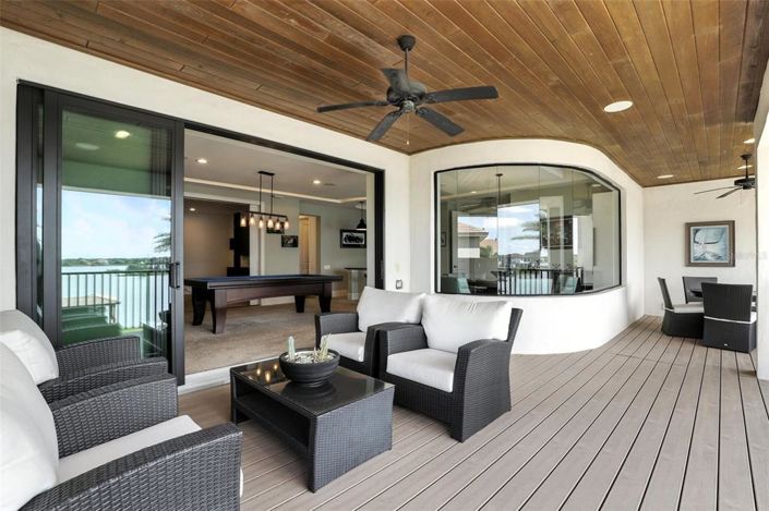 Image No.49-6 Bed Property for sale