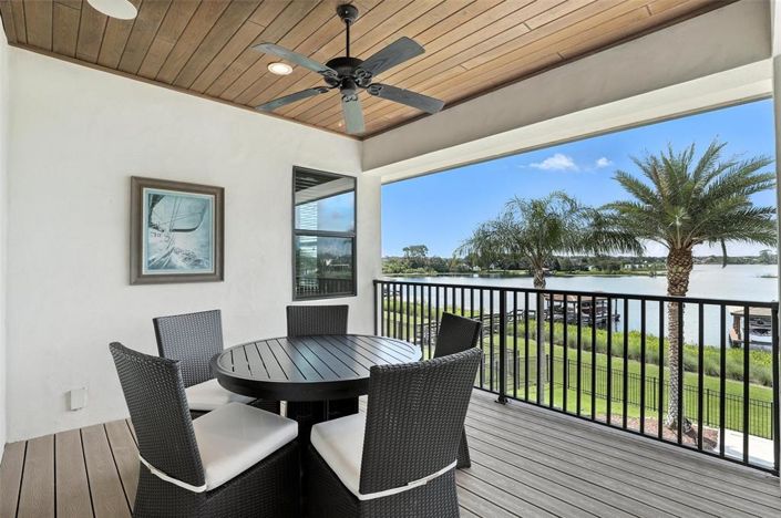 Image No.50-6 Bed Property for sale