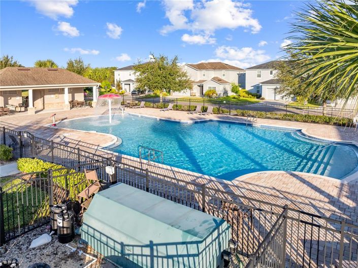 Image No.43-3 Bed Property for sale