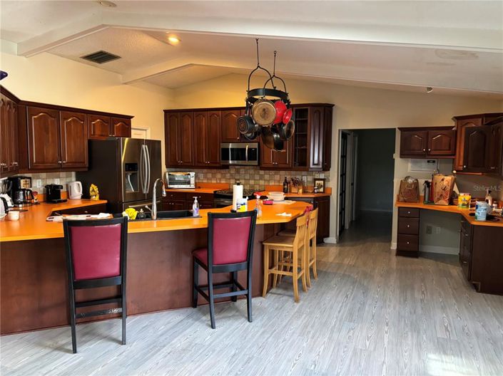 Image No.9-4 Bed Property for sale