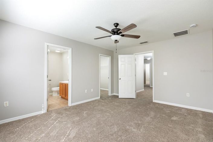 Image No.13-3 Bed Townhouse for sale