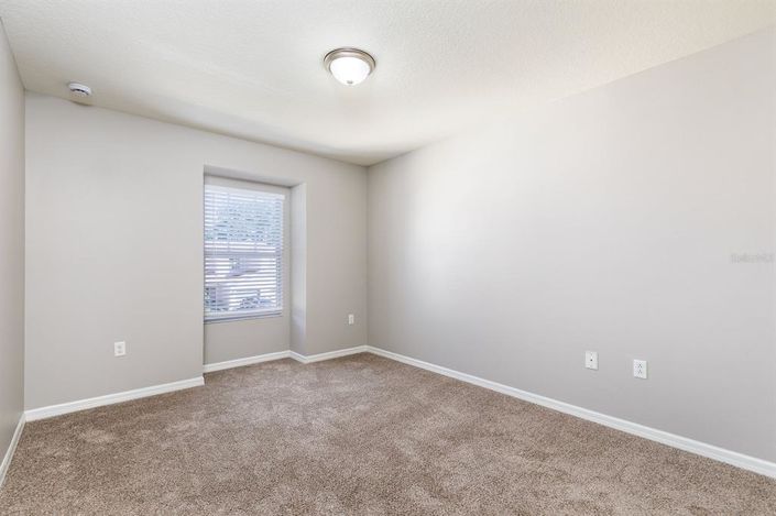 Image No.18-3 Bed Townhouse for sale