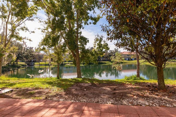 Image No.2-3 Bed Townhouse for sale