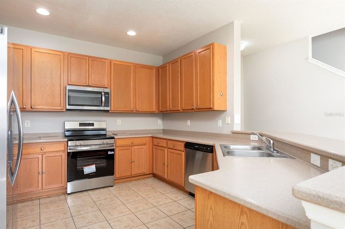 Image No.7-3 Bed Townhouse for sale