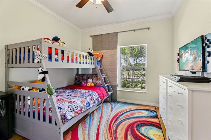 Image No.17-3 Bed Property for sale