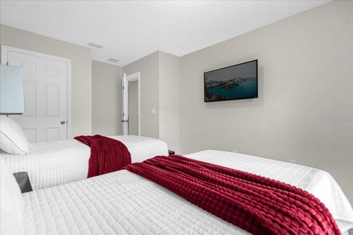 Image No.16-3 Bed Townhouse for sale