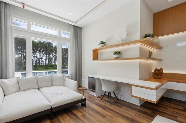 Image No.31-6 Bed Property for sale