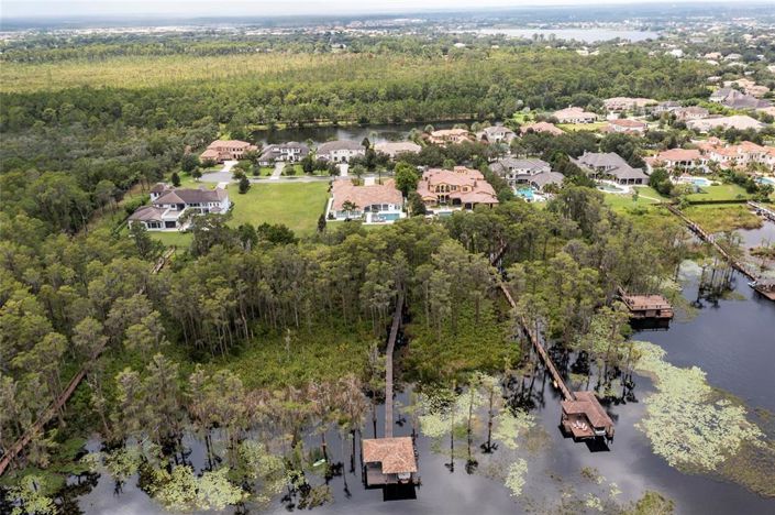 Image No.68-6 Bed Property for sale