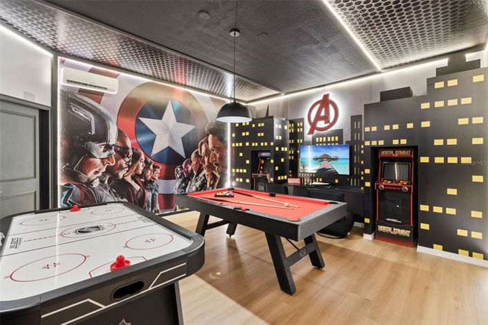 Image No.19-5 Bed Property for sale