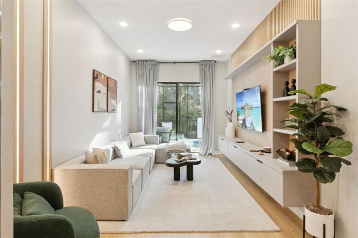 Image No.2-5 Bed Property for sale