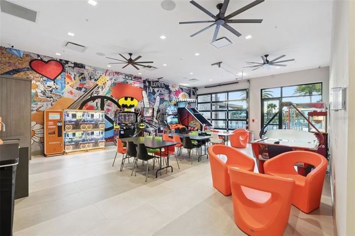 Image No.28-5 Bed Property for sale