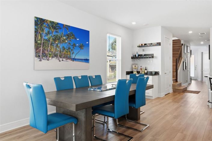 Image No.10-4 Bed Property for sale