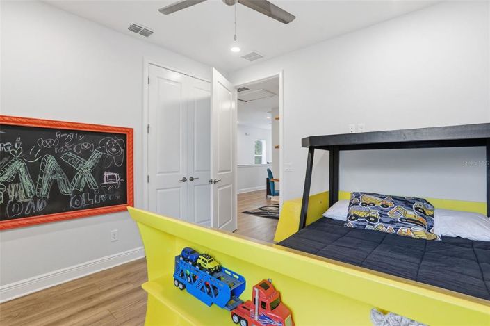 Image No.28-4 Bed Property for sale