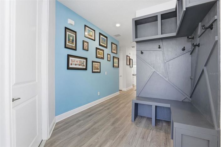 Image No.3-4 Bed Property for sale