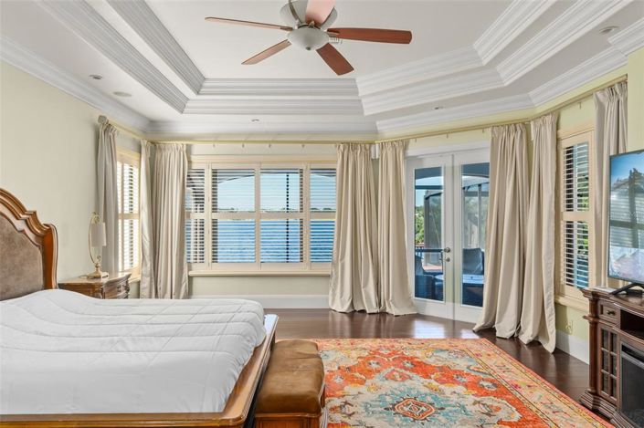 Image No.31-7 Bed Property for sale